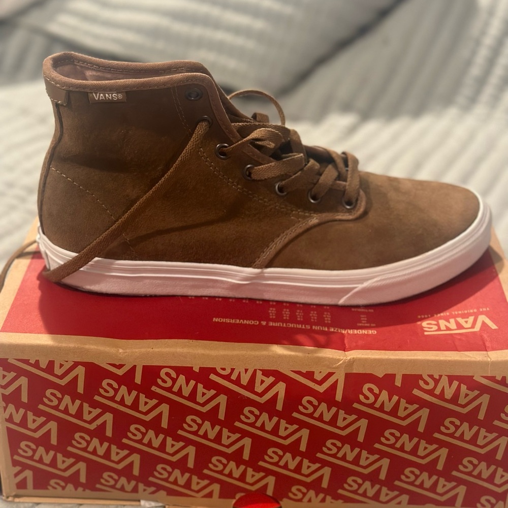 Vans Mountain edition suede high tops